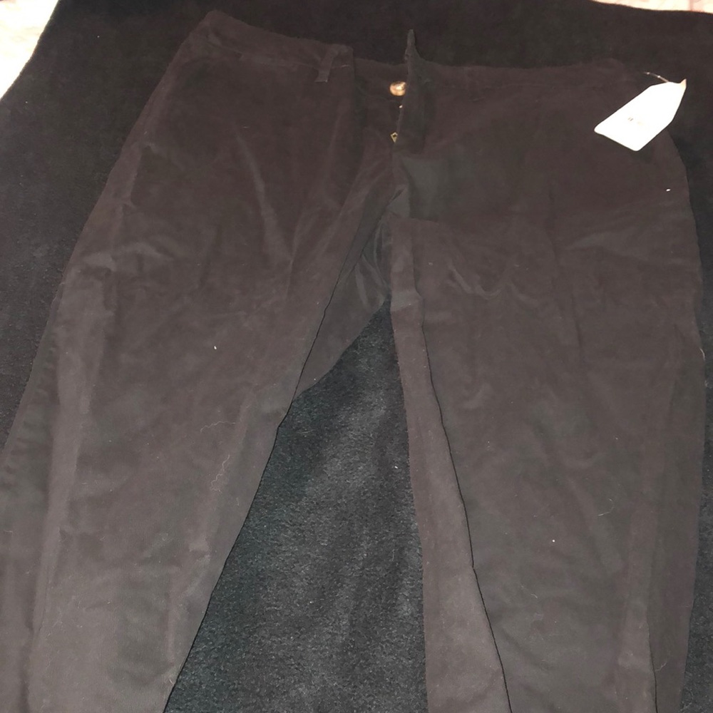Faded glory chino capris